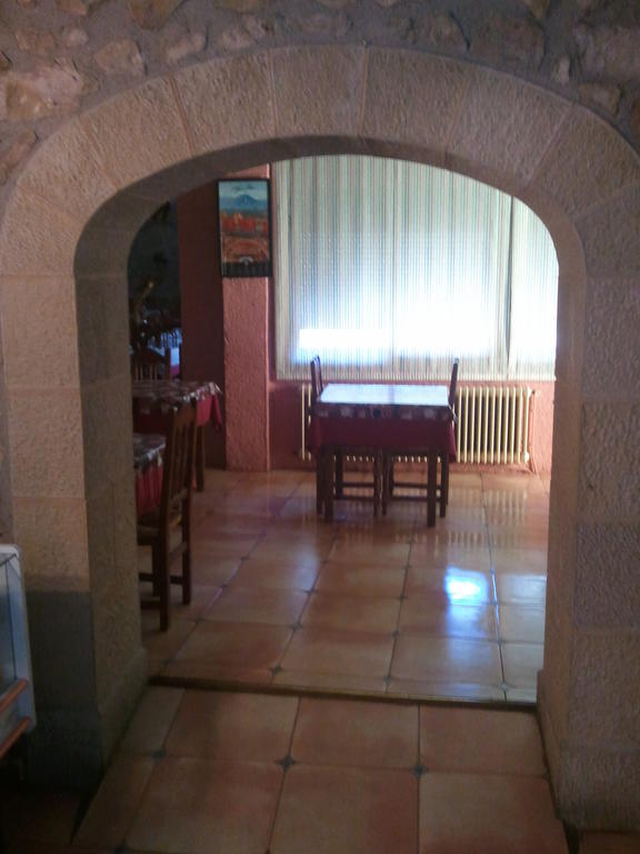 Hostal Can Barrina Арнес Екстер'єр фото